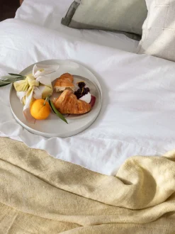 L&M Home Avenue White Linen & Cotton Sheet Set Store