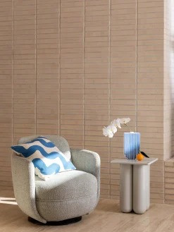 L&M Home Hendrix Klein Vase Cheap