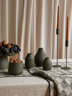 L&M Home Quinn Black Napkin Set Hot