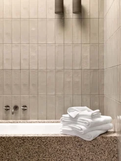 L&M Home Regent White Classic Set New