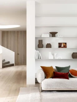 L&M Home Rubens Black Jar New